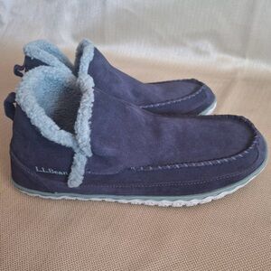 L.L. Bean Women’s Fleece Lined Slip on Insulated Shoes Booties Size 10